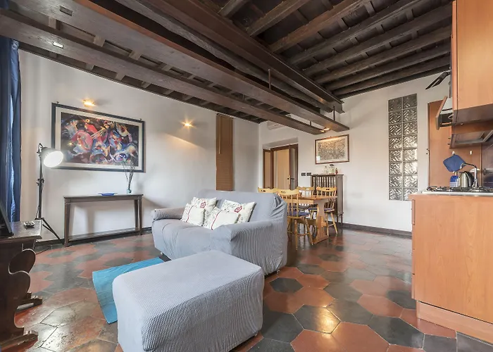 Appartement Guesthost - Colosseo Modern