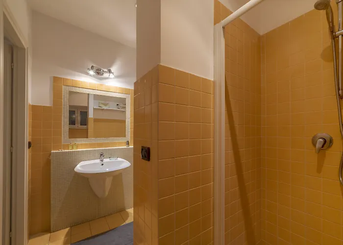 Appartement Guesthost - Colosseo Modern *