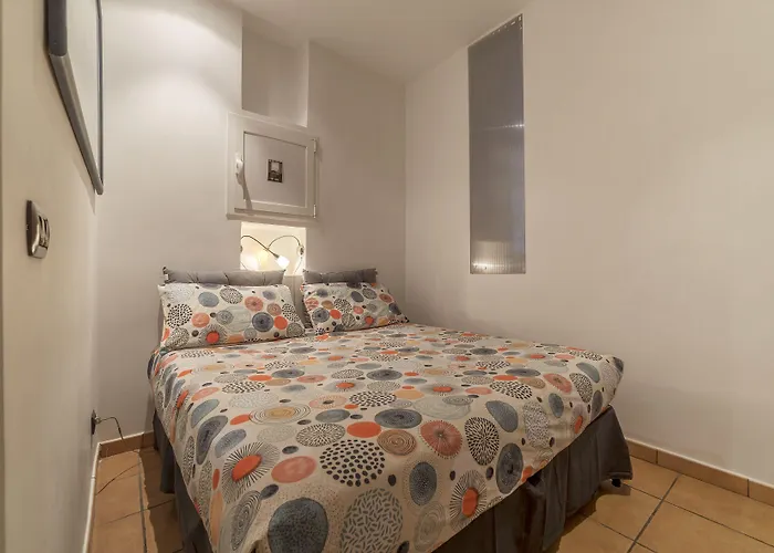 Appartement Guesthost - Colosseo Modern *