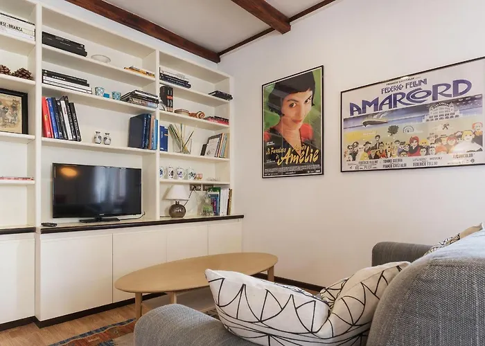 Guesthost - Colosseo Modern Appartement