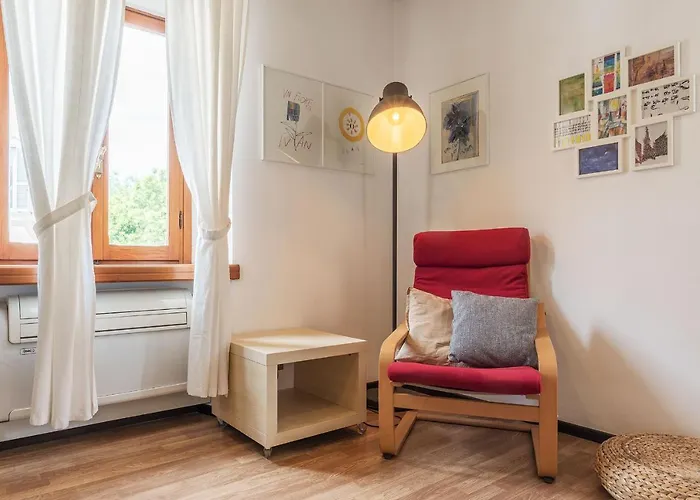 Guesthost - Colosseo Modern * Rome