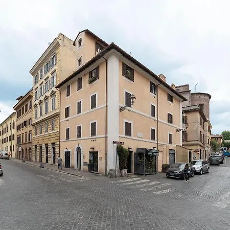 Colosseo Modern Apartman *